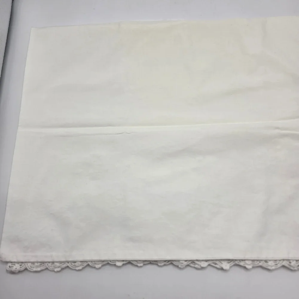 Vintage Embroidered Pillowcase Floral Cottagecore Lace Trim‎ Shabby Chic